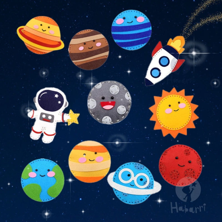 Kosmos 6.jpgKosmos - filcowy zestaw do szycia DIY - 11 elementów