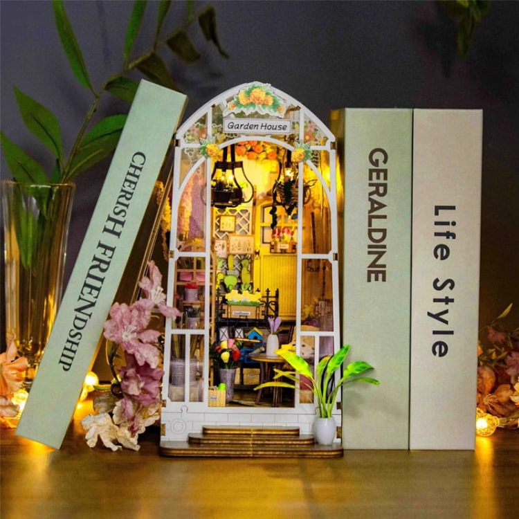 Miniaturowy domek DIY Book Nook - Biała oranżeria