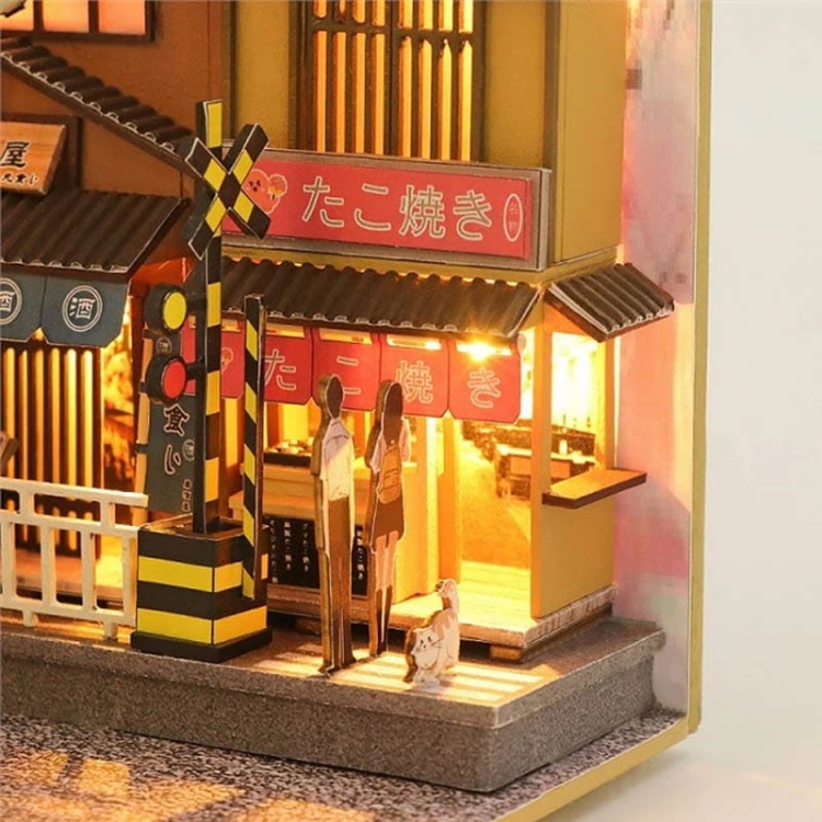 Miniaturowy domek Book Nook - Podróż na Hanami