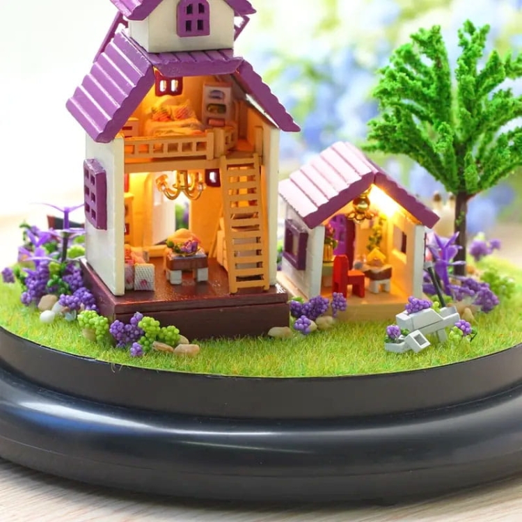 Miniaturowy domek - Lawendowa Prowansja*