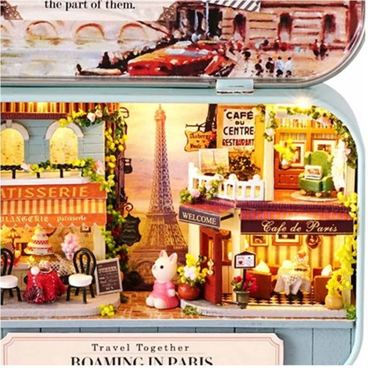 Miniaturowy domek - Zabłądzić w Paryżu