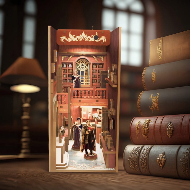 Miniaturowy domek Book Nook - Szlachecki dworek