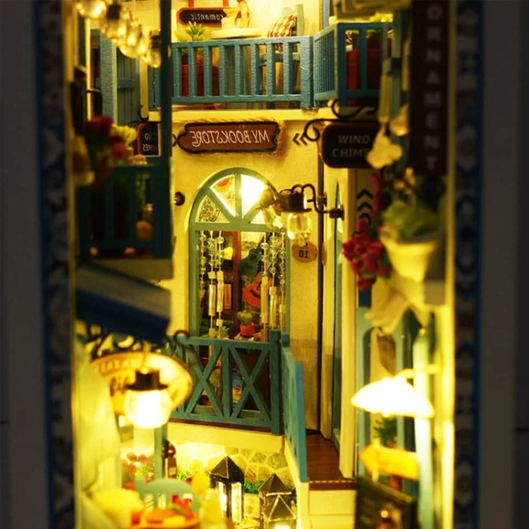 Miniaturowy domek Book Nook - Morska Bryza