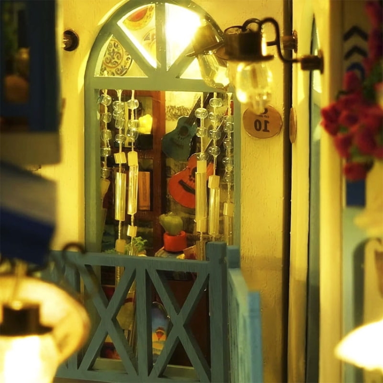 Miniaturowy domek Book Nook - Morska Bryza