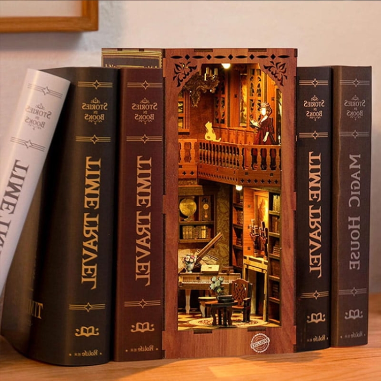 Miniaturowy domek Book Nook - Brytyjska elegancja Grimm's