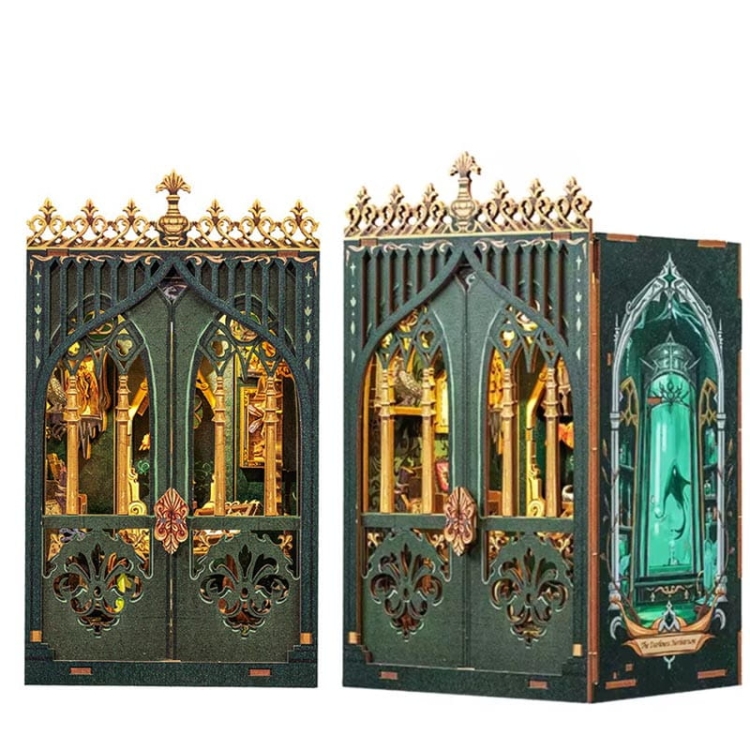 Miniaturowy domek mini Book Nook - Niezwykłe Herbarium* - CuteBee