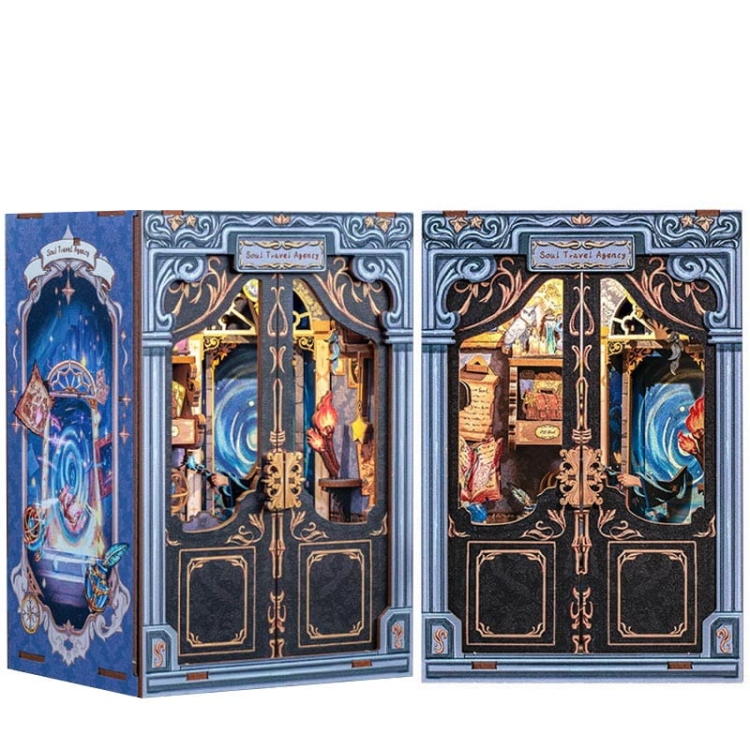 Miniaturowy domek mini Book Nook - Podróż w czasie* - CuteBee