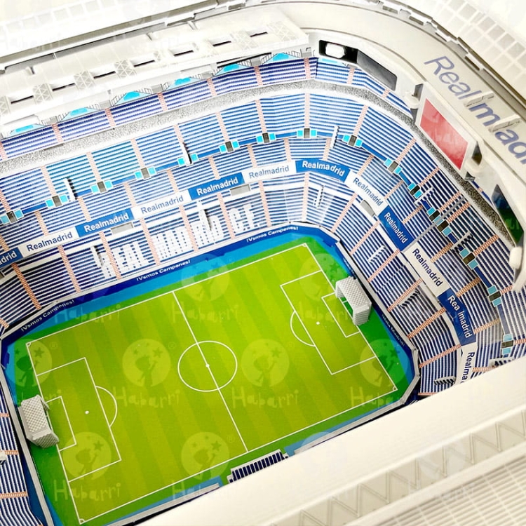 Stadion piłkarski - SANTIAGO BERNABEU - FC Real Madryt - Puzzle 3D 101 elementów