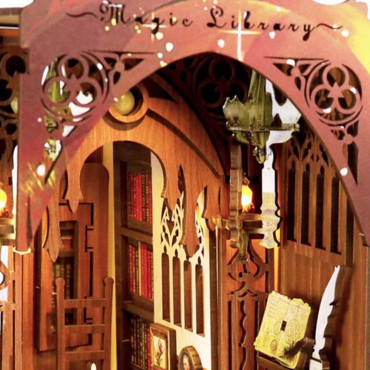 Miniaturowy domek Book Nook - Tajemnicza biblioteka