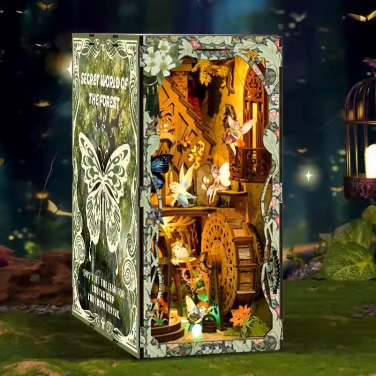 Miniaturowy domek Book Nook - Sekrety lasu