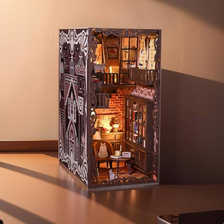Miniaturowy domek Book Nook - Tajemnica zamku