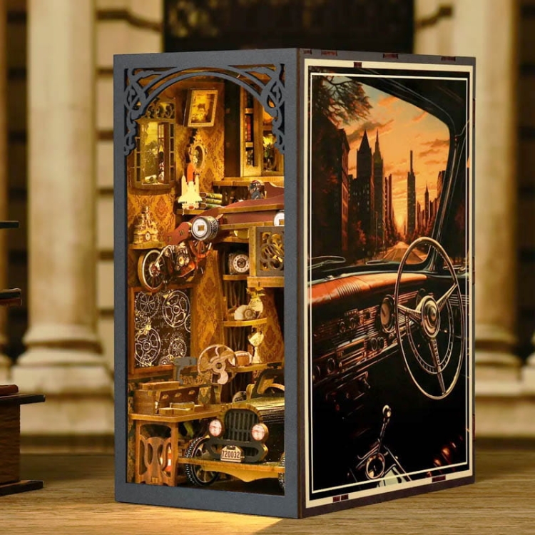 Miniaturowy domek Book Nook - Vintage Car