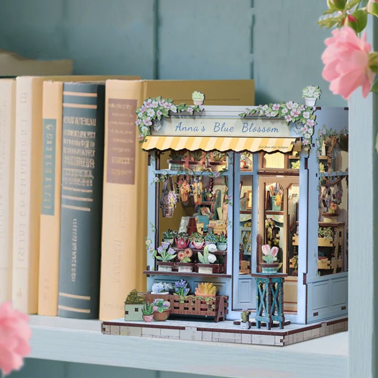 Miniaturowy domek Book Nook - Kwiaty szczęścia* - CuteBee