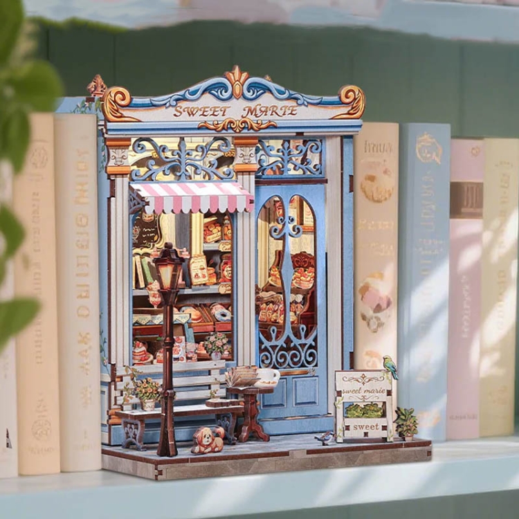 Miniaturowy domek Book Nook - Słodka czekolada