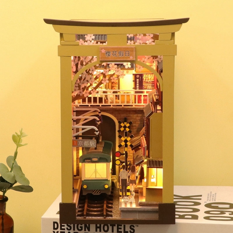Miniaturowy domek Book Nook - Podróż na Hanami