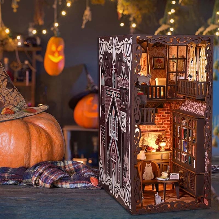 Miniaturowy domek Book Nook - Tajemnica zamku