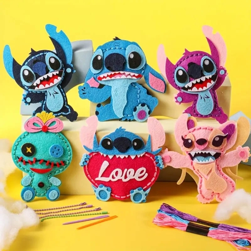 STITCH - filcowy zestaw do szycia DIY zawieszki - 6 elementów