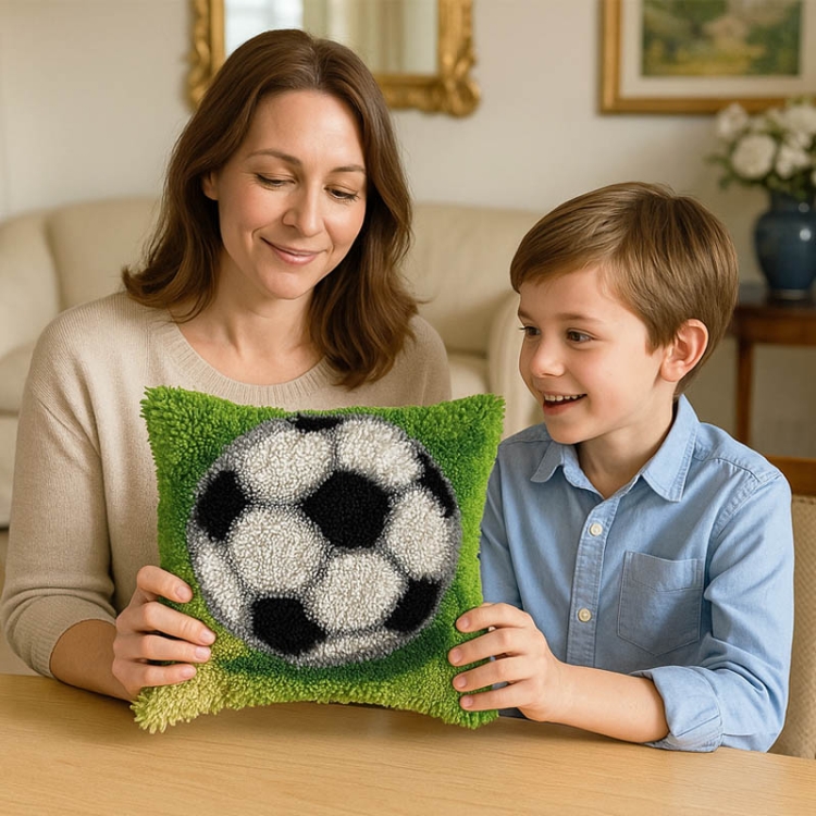 Szydełkowanie na kanwie - Poduszka Piłka nożna