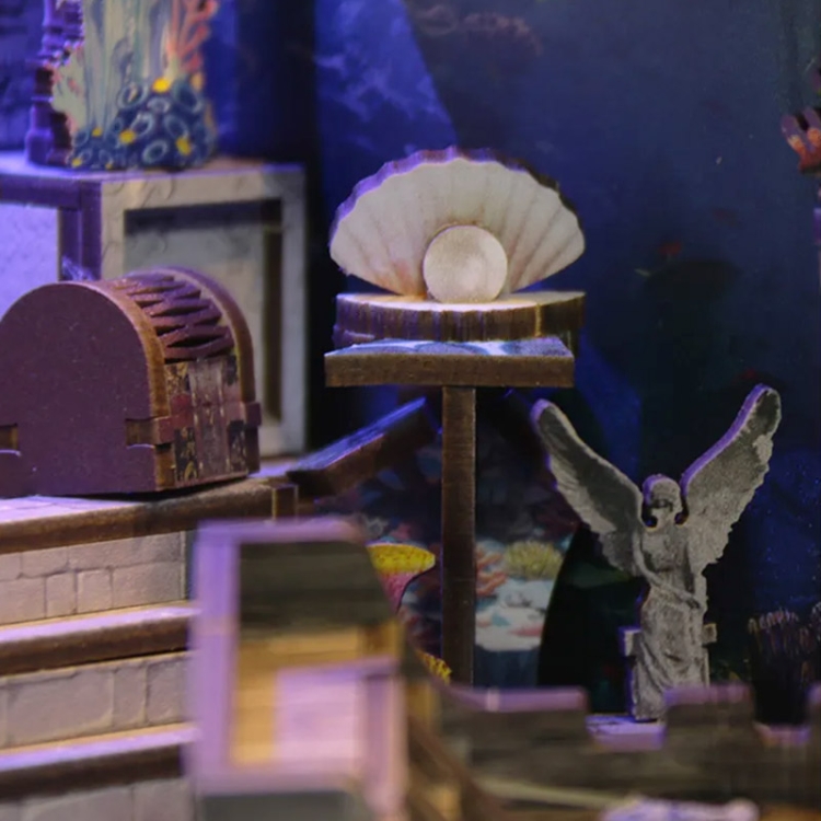 Miniaturowy domek Book Nook - Zagadka Czarnej Perły