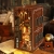 Miniaturowy domek Book Nook - Wiktoriańska biblioteka