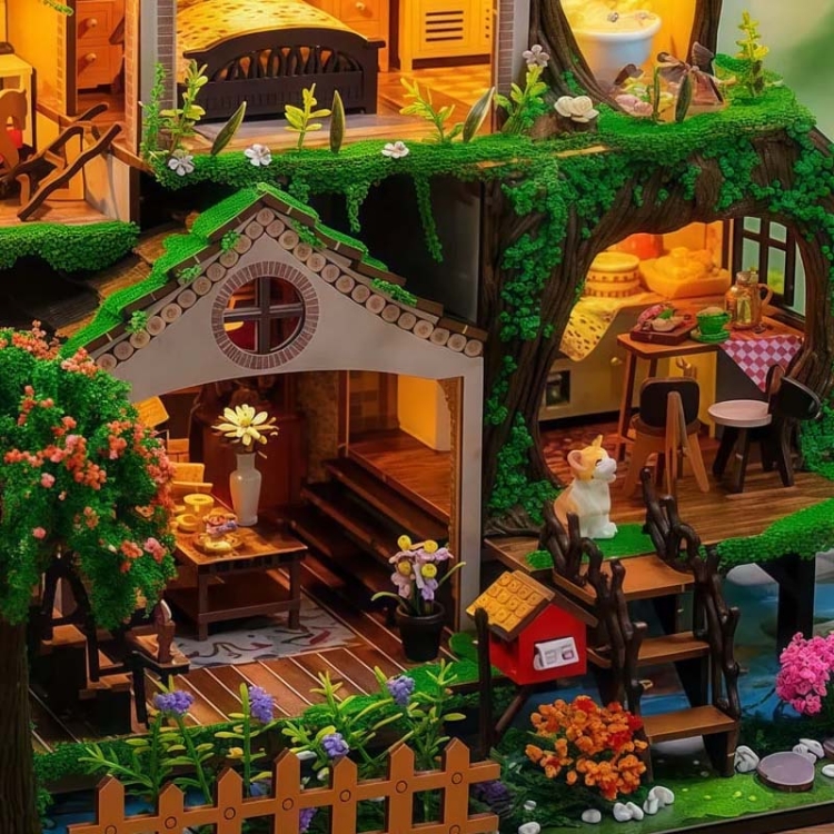 Miniaturowy domek - Opowieści szumiących liści