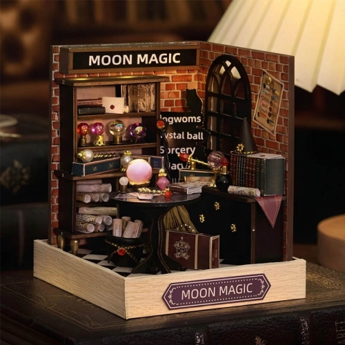 Miniaturowy domek - Wróżby Tarota