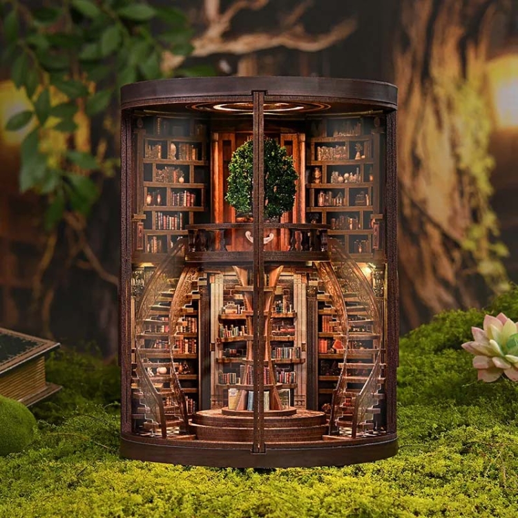 Miniaturowy domek Book Nook - Krąg starych ksiąg