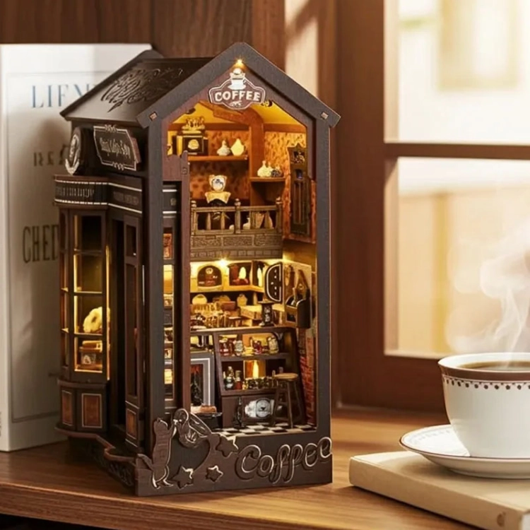 Miniaturowy domek Book Nook - Sklep z kawą