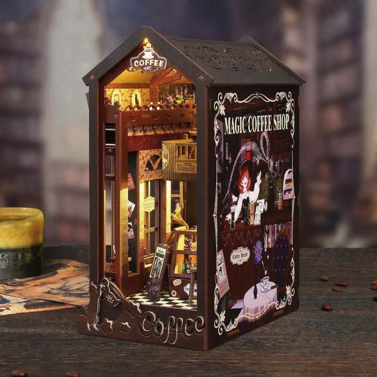 Miniaturowy domek Book Nook - Sklep z kawą