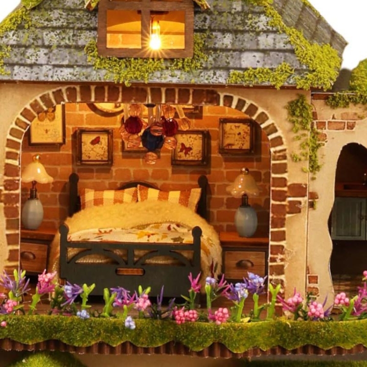 Miniaturowy domek - Willa w Paprociach