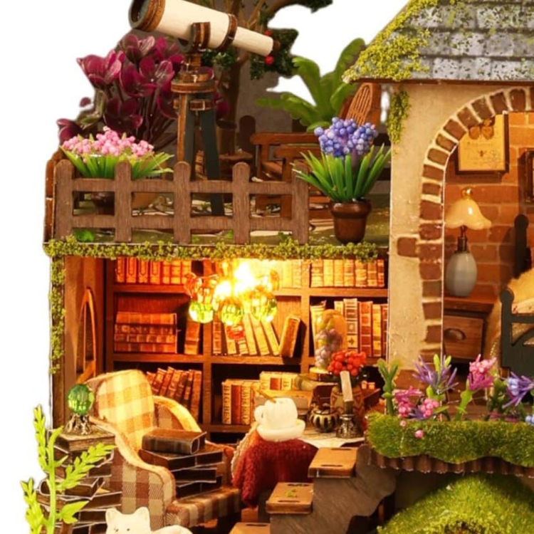 Miniaturowy domek - Willa w Paprociach