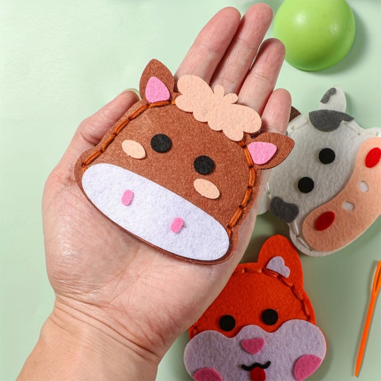 Zwierzęta domowe - filcowy zestaw do szycia DIY zawieszki - 6 elementów