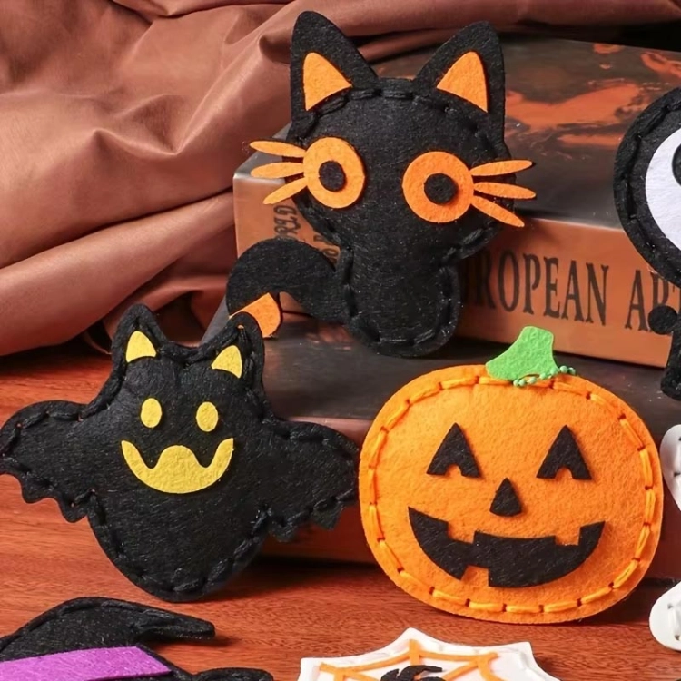 HALLOWEEN - filcowy zestaw do szycia DIY zawieszki - 8 elementów