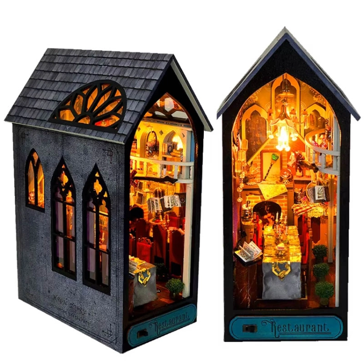 Miniaturowy domek Book Nook - Wielka sala