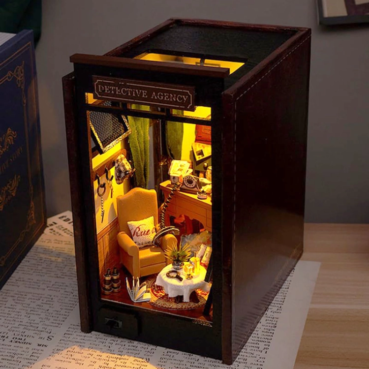 Miniaturowy domek Book Nook - Agencja detektywistyczna