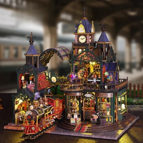 Miniaturowy domek - Stacja zaginionego czasu
