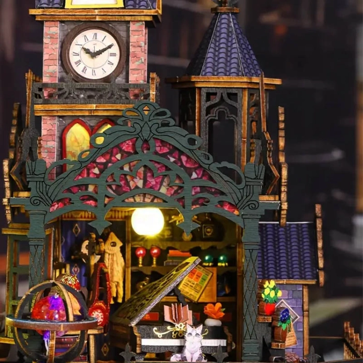 Miniaturowy domek - Stacja zaginionego czasu