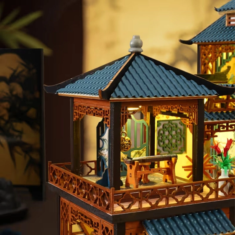 Miniaturowy domek - Sekrety Cesarskiego Ogrodu