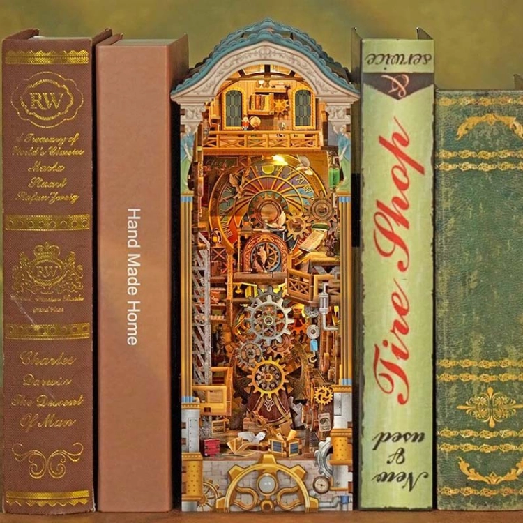 Miniaturowy domek Book Nook - Tajemnice zegarowej wieży