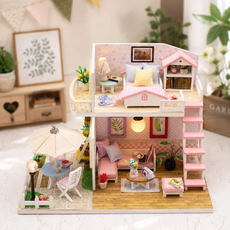Miniaturowy domek - Różowy loft