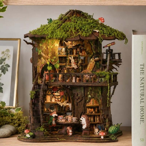 Miniaturowy domek Book Nook - Kroniki Starego Dębu