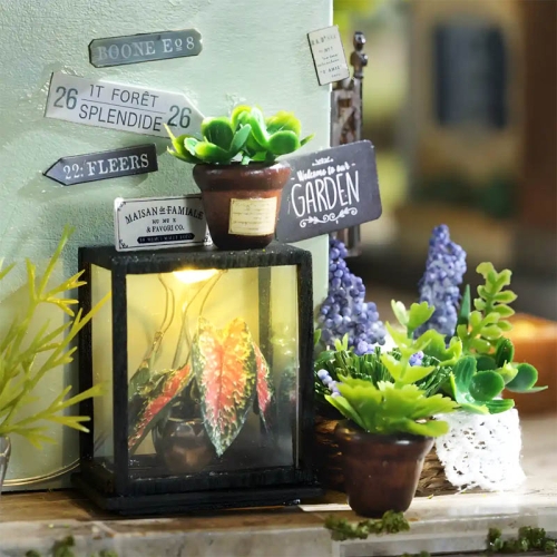 Miniaturowy domek - Letni butik