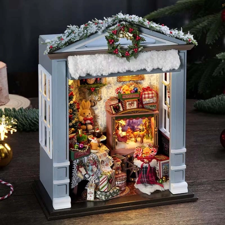 Miniaturowy domek - Świąteczny salonik