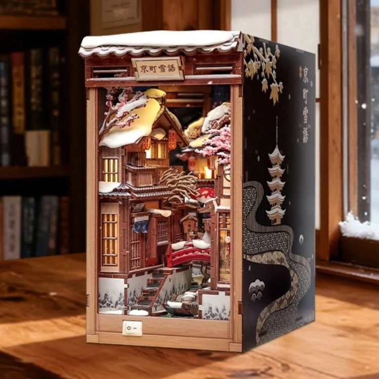 Miniaturowy domek book nook - Zimowa Japonia