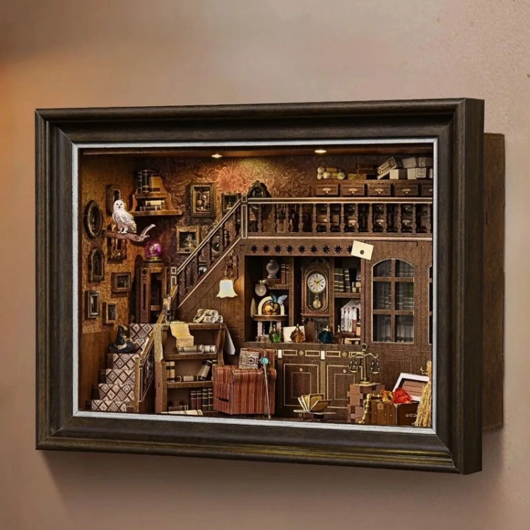 Miniaturowy domek - Pracownia kolekcjonera