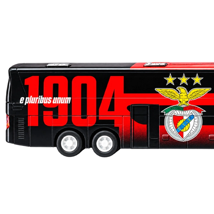 Autobus piłkarski Benfica FC - model klubowy