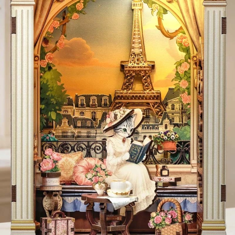 Miniaturowy domek mini Book Nook - Madeleine's Parisian Salon