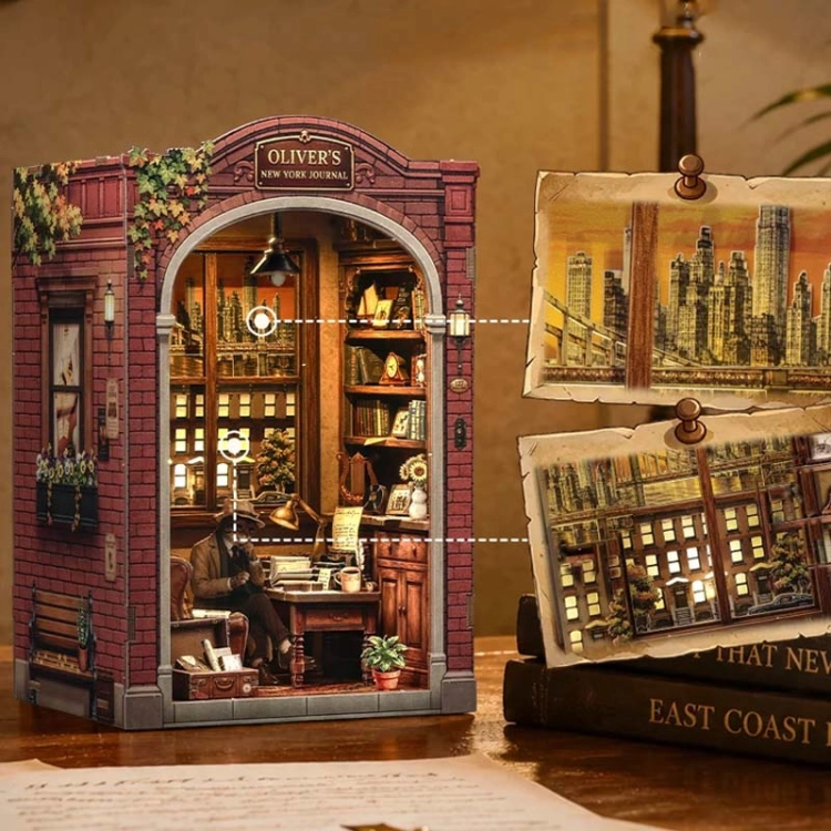 Miniaturowy domek mini Book Nook - Oliver's New York Journal