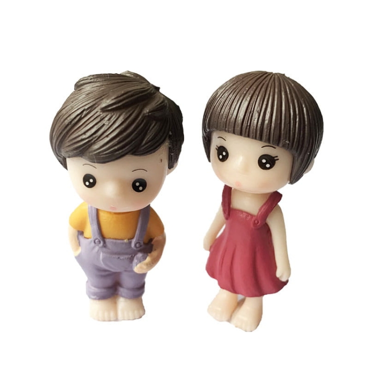 Dziewczynka i chłopiec na wakacjach.jpg