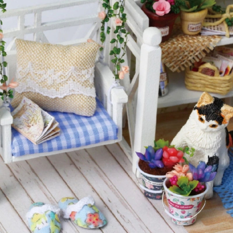 Miniaturowy domek DIY - Fiołkowa weranda